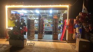 MARKET (Beach accesories ,Tabaccino ,Ice cream )