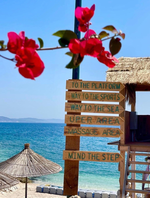 Pegasus Beach Bar & Club