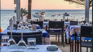 Piazza Restaurant