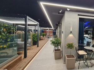 ROOFTOP - Lounge Bar