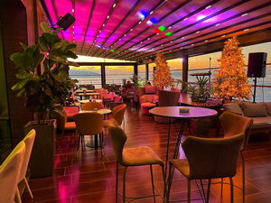 RoofTop Lounge