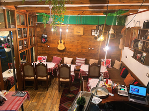 Simple Restaurant Hallall