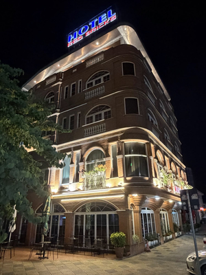 The Red Bricks Hotel