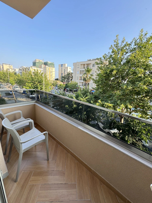 Vila Huqi Durres
