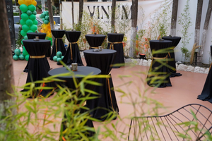 Vinum Wine Bar & Restaurant