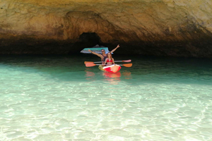 Albufeira: Secret Caves & Beaches Kayak Tour with Swim Stop