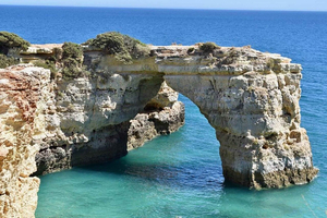 Algarve to Lisbon up to 4 stops