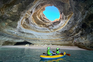 Benagil cave 1 hour tour with local guide
