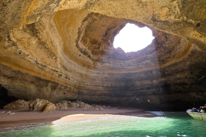 Ferragudo: Tur til de hemmelige grottene i Benagil og Praia da Marinha
