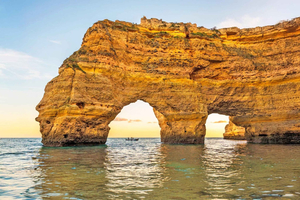 From Armação de Pêra: Sunset Boat Tour to Benagil Cave