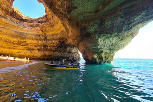 From Benagil: Coast Boat Tour with Benagil Cave