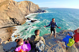 From Lagos: Sunset Hike & Dine on the Algarve's West Coast