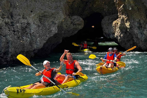 Lagos: Ponta da Piedade Kayak Tour with Guide