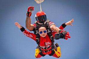 Tandem Skydiving from 10.000ft to 15.000ft
