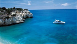 Luxury Boat Charter