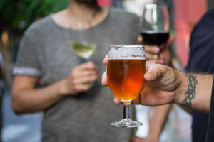 Alicante: tour gastronómico guiado por el Mercado Central con bares de tapas