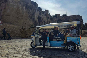 Tour panoramico in tuk tuk di Alicante