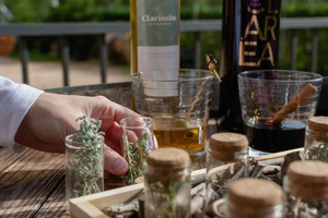 Mediterranean culinary experience: Tasting of Alicante vermouths and snacks