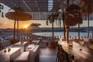 Achill Bar & Dancefloor • Lounge Jávea