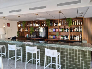 Casablanca & Hia Tropical Club