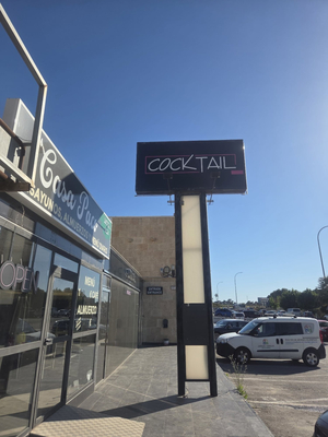 Hotel Cocktail club