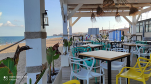 Kaaviar Beach Club