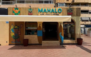 Mahalo Surf Bar