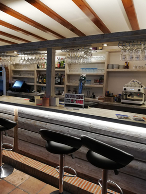 Petra's Bar Restaurante