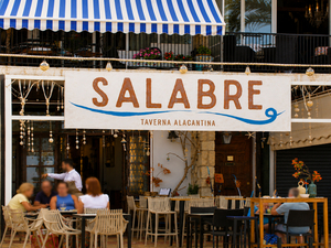 Salabre Taverna Bar