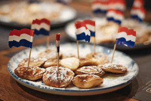 Amsterdam: holenderskie mini naleśniki (poffertjes)