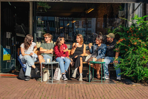 Amsterdam: Guidet kulturel madtur på engelsk eller tysk