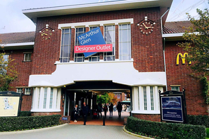 Amsterdam: Dagstur til Roermond Designer Outlet Shopping