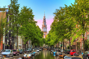 From Brussels: Day Trip to Amsterdam with Canal Boat Cruise