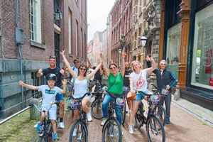rondleiding in het Frans op de fiets buiten de gebaande paden