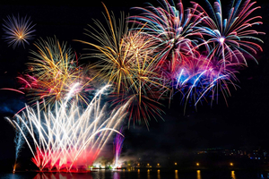 New Years Pub Crawl, Shots & Optional Club Entry