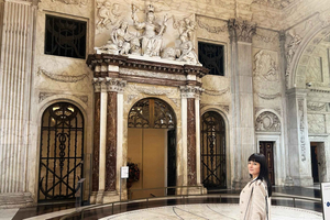 Private tour of Royal Palace with local guide