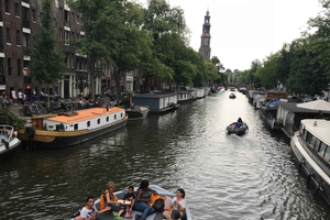 Visit Amsterdam by Boat with a French Guide (french)