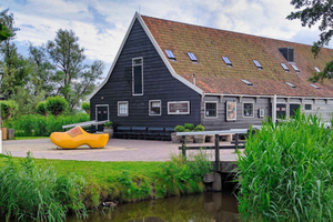 Zaanse Schans and Dutch countryside Private Tour