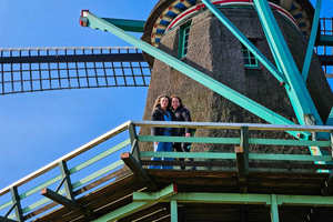 Amsterdamista: hollantilaiset tuulimyllyt, juusto ja puukengät
