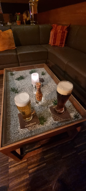 Lobby & Lounge Bar
