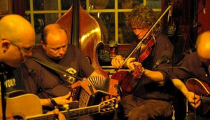 Mulligans Irish Music Bar