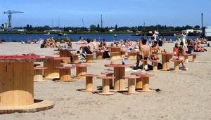 Strand West