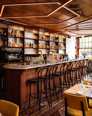 V&A Bar • Bistro