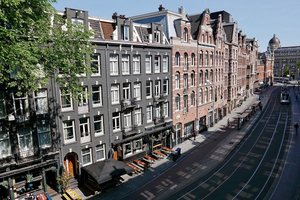 Weber Hotel 117