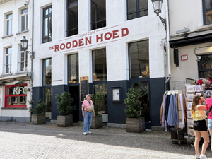 Grand Café De Rooden Hoed