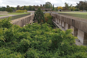 CHACARITA CEMETERY + PARQUE CHAS (LABYRINTH)