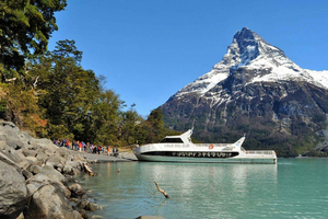 Excursion glaciers et cascades avec croisière et randonnée