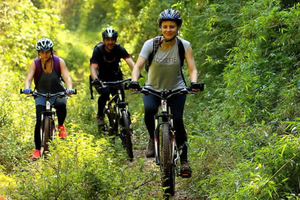 Iguazu: Bike Tour through the Jungle to the Iguazu River