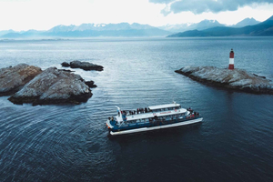 Sea Wolves Island – Beagle Channel Cruise