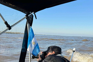 Unique Tigre and Delta Private Day Cruise Navigation